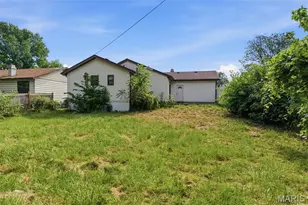 11321 Aspen Woods Dr, Saint Louis, MO 63138 - Photo 25