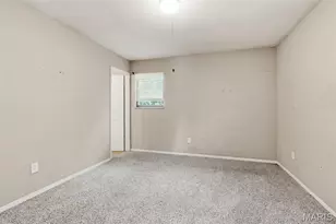 11321 Aspen Woods Dr, Saint Louis, MO 63138 - Photo 11