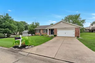 104 Cedar Crest Ct, Saint Charles, MO 63304 - Photo 5