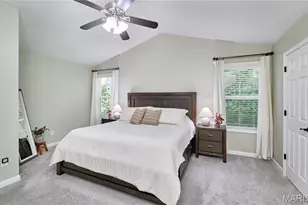 2062 Great Oaks Valley Dr, Wentzville, MO 63385 - Photo 17