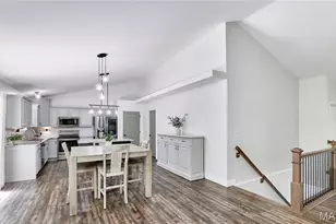 2062 Great Oaks Valley Dr, Wentzville, MO 63385 - Photo 11