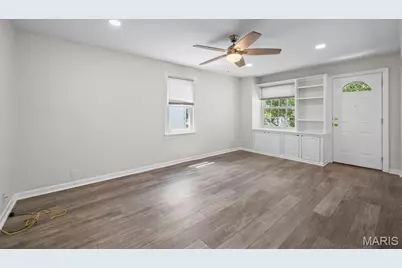 1322 Fairmount Court, Saint Louis, MO 63139 - Photo 5