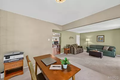 2229 La Cuesta Drive, Florissant, MO 63031 - Photo 11