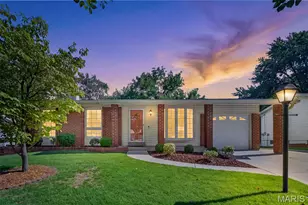 2229 La Cuesta Dr, Florissant, MO 63031 - Photo 1