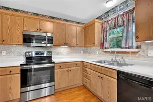 669 Homerun Dr, O'Fallon, MO 63366 - Photo 31