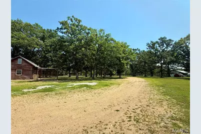 23149 Red Hawk Drive, Lebanon, MO 65536 - Photo 5