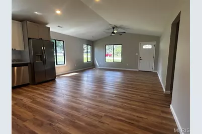 608 Monroe Street, Desloge, MO 63601 - Photo 9