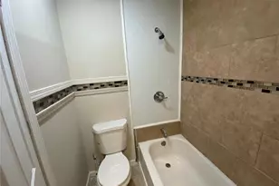 5331 Ridge Ave, Saint Louis, MO 63112 - Photo 13
