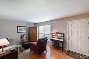 630 Rosetta Dr, Florissant, MO 63031 - Photo 3