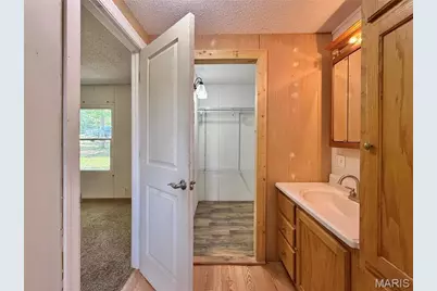 4600 Victoria Woods Court, De Soto, MO 63020 - Photo 35