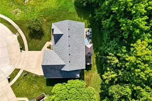 132 Miranda Ct, Wentzville, MO 63385 - Photo 3