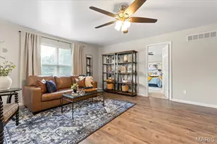 146 Tuscany Ln, Wentzville, MO 63385 - Photo 3