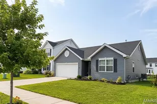 724 Palisades Dr, Saint Charles, MO 63301 - Photo 3