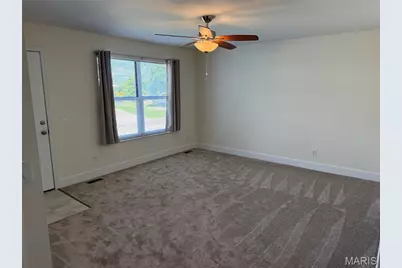962 Windstream Drive, Saint Peters, MO 63376 - Photo 5