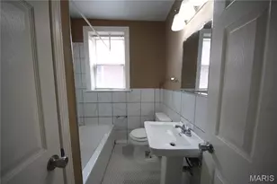 5912 Arsenal St, Saint Louis, MO 63139 - Photo 7