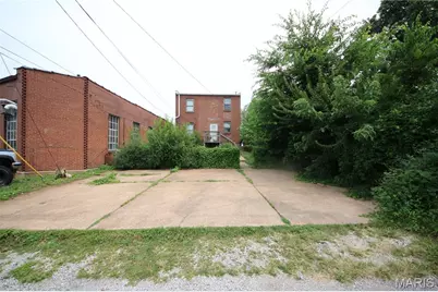 5912 Arsenal Street, Saint Louis, MO 63139 - Photo 3