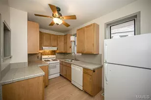 6261 Reber Pl, Saint Louis, MO 63139 - Photo 9
