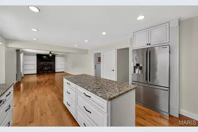 701 Loretta Drive, O'Fallon, MO 63366 - Photo 25