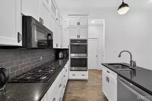 1305 Dolman St, Saint Louis, MO 63104 - Photo 3