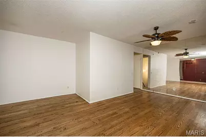 2145 Jenkee Drive, Florissant, MO 63031 - Photo 11