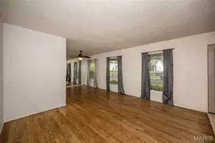 2145 Jenkee Dr, Florissant, MO 63031 - Photo 9
