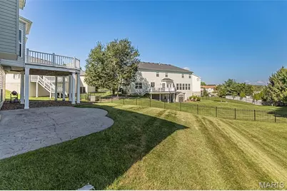865 Bellerive Manor Drive, Saint Louis, MO 63141 - Photo 27