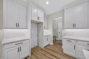 8741 Magdalen Ave, Saint Louis, MO 63144 - Photo 21