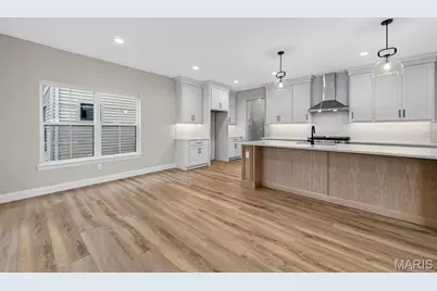 8741 Magdalen Avenue, Saint Louis, MO 63144 - Photo 23