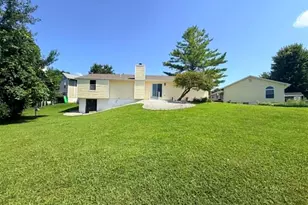 1068 Apricot Dr, Saint Charles, MO 63301 - Photo 5