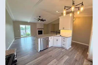 1068 Apricot Drive, Saint Charles, MO 63301 - Photo 9