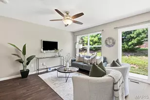 27 Loris Ln, Saint Charles, MO 63303 - Photo 5
