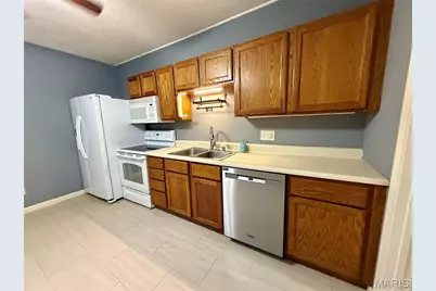 111 S Christina Avenue, Union, MO 63084 - Photo 9