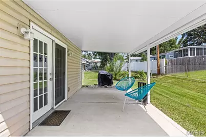 6334 Hurstgreen Lane, Affton, MO 63123 - Photo 27
