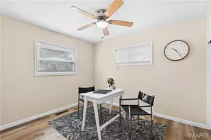 6334 Hurstgreen Ln, Affton, MO 63123 - Photo 23