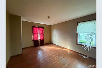 5665 Wilborn Drive, Jennings, MO 63136 - Photo 7