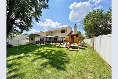 1392 Timothy Ridge Drive, Saint Charles, MO 63304 - Photo 5
