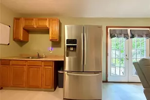 1392 Timothy Ridge Dr, Saint Charles, MO 63304 - Photo 21