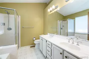 3935 Rhine Ct, Saint Charles, MO 63304 - Photo 17