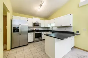 3935 Rhine Ct, Saint Charles, MO 63304 - Photo 9
