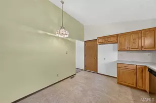 2238 Riverwood Trails Dr, Hazelwood, MO 63031 - Photo 13