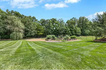 402 Hickory Grove Lane, Wentzville, MO 63385 - Photo 47
