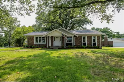 6903 Singingwood Lane, Oakville, MO 63129 - Photo 1