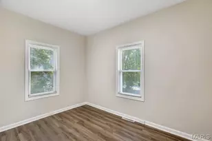 6917 Garner Ave, Saint Louis, MO 63139 - Photo 13