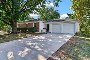 1319 Brandywine Ln, Saint Peters, MO 63376 - Photo 1
