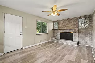 365 Naomi Ave, Florissant, MO 63031 - Photo 5