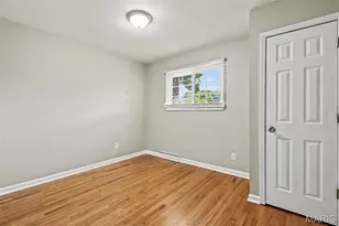 365 Naomi Ave, Florissant, MO 63031 - Photo 7