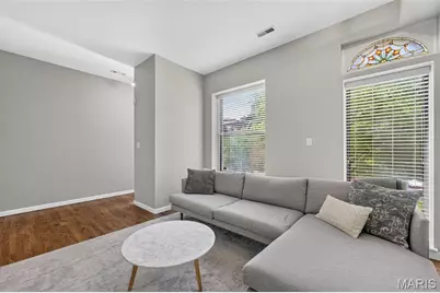 4429 Oakland Avenue, Saint Louis, MO 63110 - Photo 3