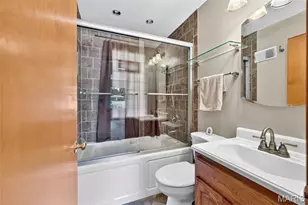 1817 W Clark St, Saint Charles, MO 63301 - Photo 23