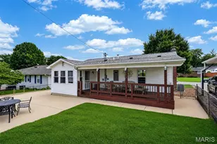 1817 W Clark St, Saint Charles, MO 63301 - Photo 7