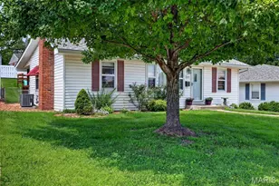 1817 W Clark St, Saint Charles, MO 63301 - Photo 5